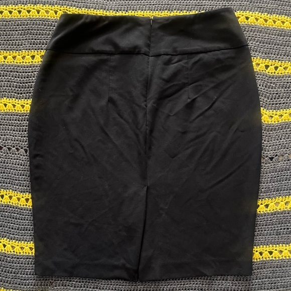Black Metaphor Pencil Skirt size 16 - Picture 2 of 3